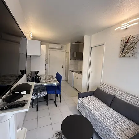 Apartment Avec Parking En Bord De - Cote D'azur *